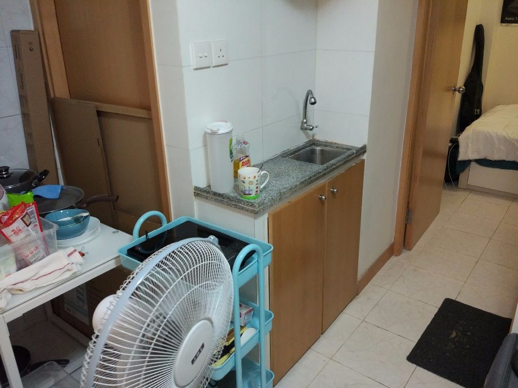 Spacious and rennovated studio apartment in Causeway Bay - 銅鑼灣 - 獨立套房 - Homates 香港