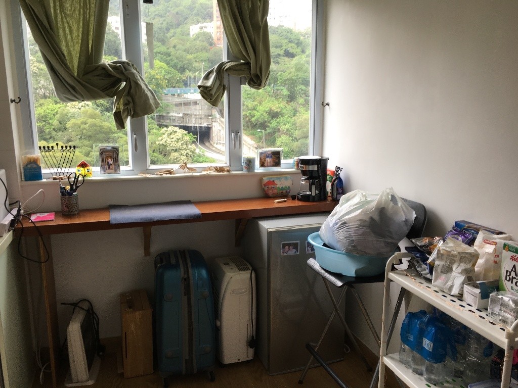 Kennedy Town - Smithfield Road - 2BR/1Bath Flat - 1 Room to Rent - 西區 - 住宅 (整間出租) - Homates 香港