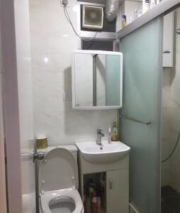 Wan Chai share flat! New renovated pravicy bedroom! - 灣仔 - 房間 (合租／分租) - Homates 香港