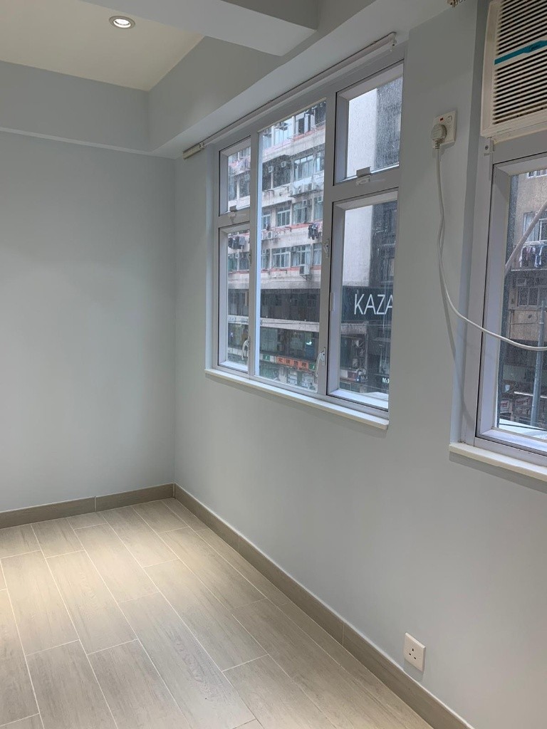 港島西區全新裝修套房, 步行1分鐘即達西營盤港鐵站 Newly renovated suites in Hong Kong Island West, 1 minute walk to Sai Ying Pun MTR Station - 西區 - 獨立套房 - Homates 香港