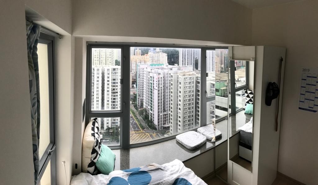 Single/Double Room in a Large 2BR Flat (Waterfront view) - 太古/西灣河 - 房間 (合租／分租) - Homates 香港