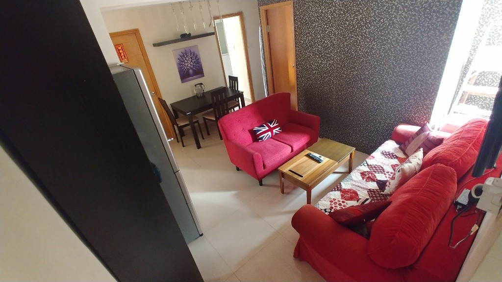 Single room in massive 700sqft fully furnished Prince Edward flatshare 3 min from MTR with rooftop! - 太子 - 住宅 (整間出租) - Homates 香港