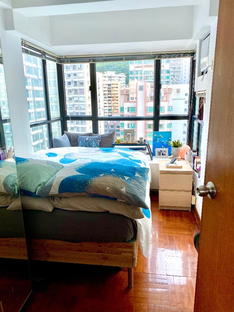 Room in 34/F apartment, great location  - 中半山/金鐘 - 房間 (合租／分租) - Homates 香港