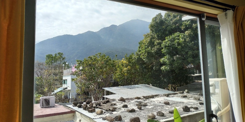 Sunny and spacious room in muiwo - 大嶼山 - 房間 (合租／分租) - Homates 香港