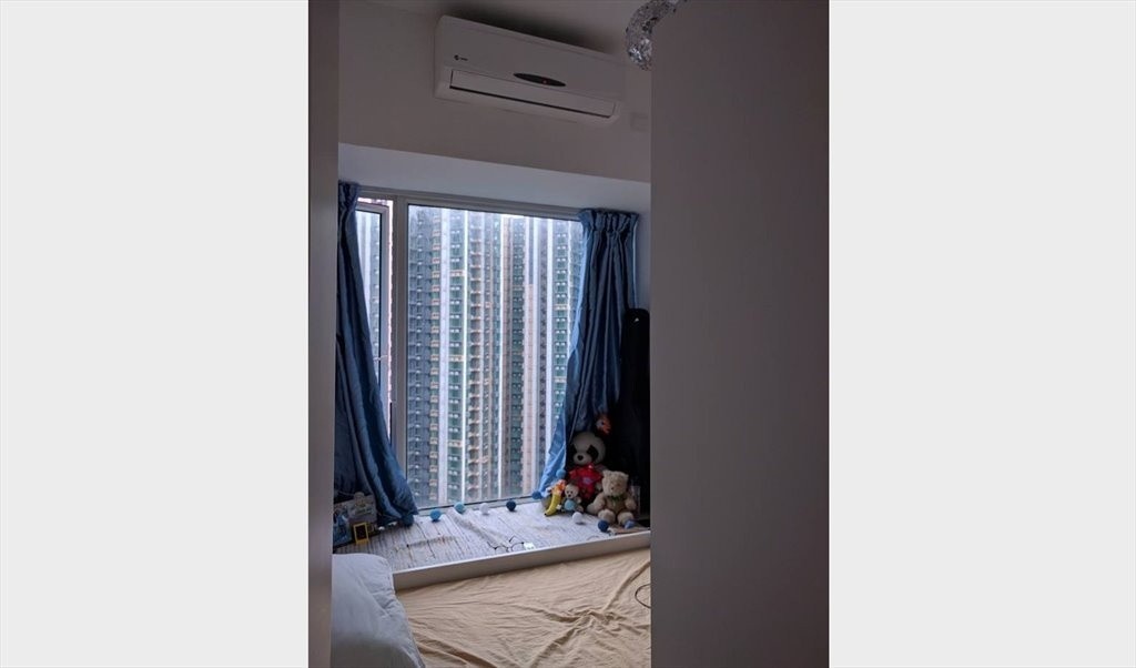 Home Away from Home - Single Bedroom available with a wardrobe. - 將軍澳 - 房間 (合租／分租) - Homates 香港