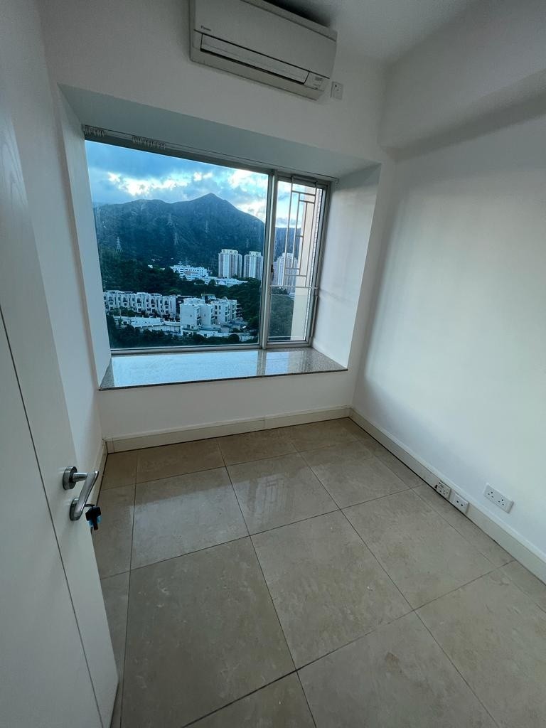 Room in condo in Tai Wai - 沙田/火炭 - 房間 (合租／分租) - Homates 香港