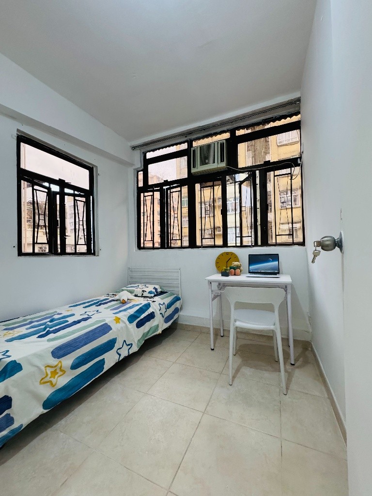 B016C  No lift Chinese Building Coliving space  - Sham Shui Po - Bedroom - Homates Hong Kong