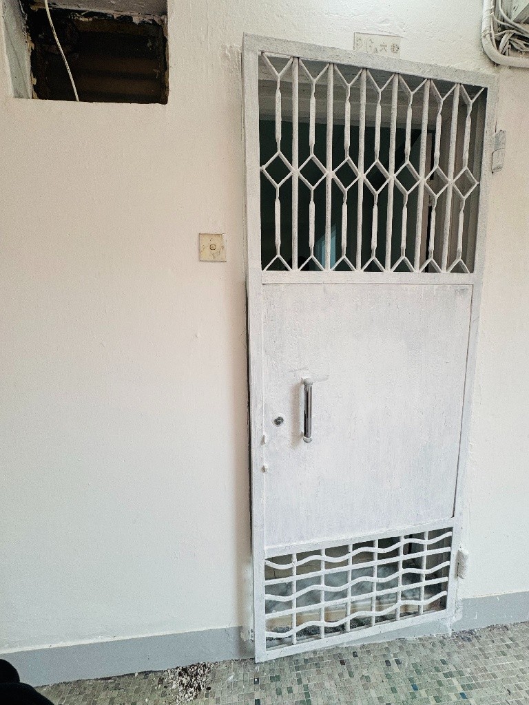 B016C  No lift Chinese Building Coliving space  - Sham Shui Po - Bedroom - Homates Hong Kong