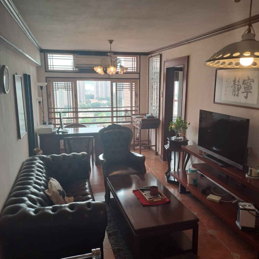 Looking for a Flat mate - 屯門 - 房間 (合租／分租) - Homates 香港