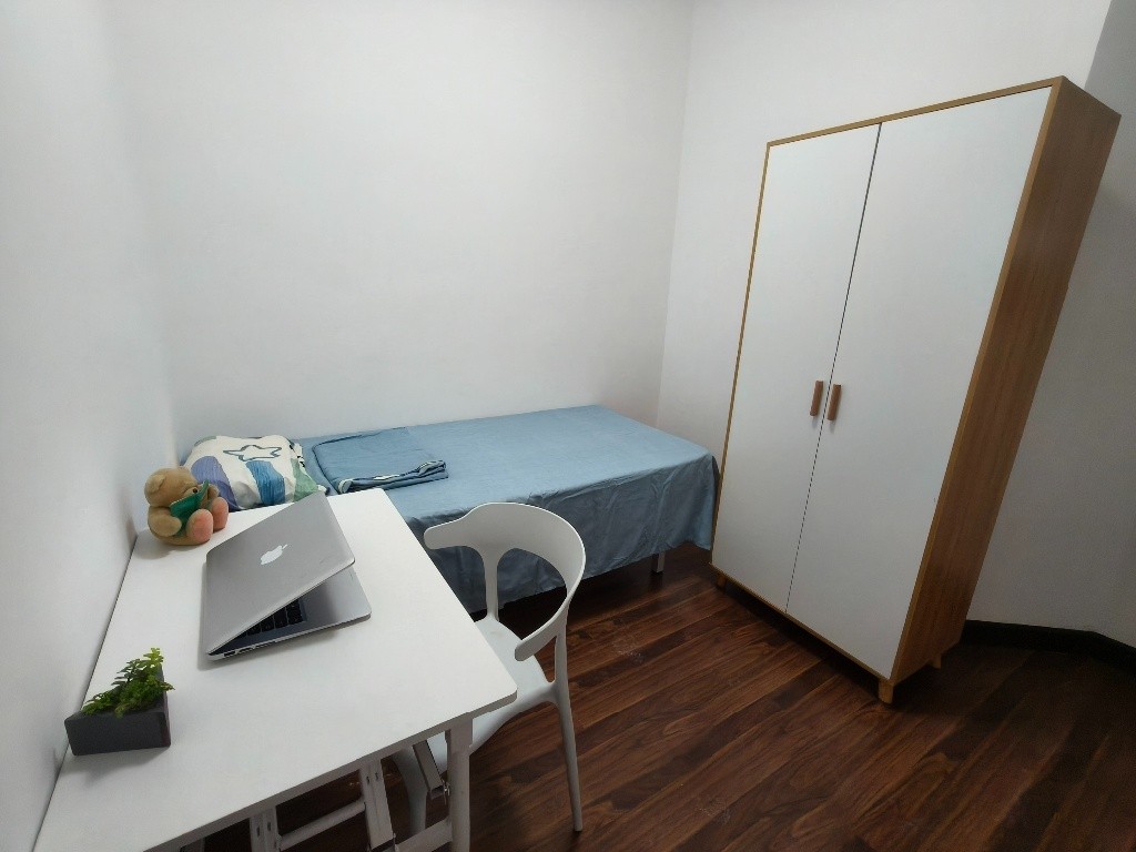 E04 female Coliving room near HKU  - 西半山 - 房間 (合租／分租) - Homates 香港