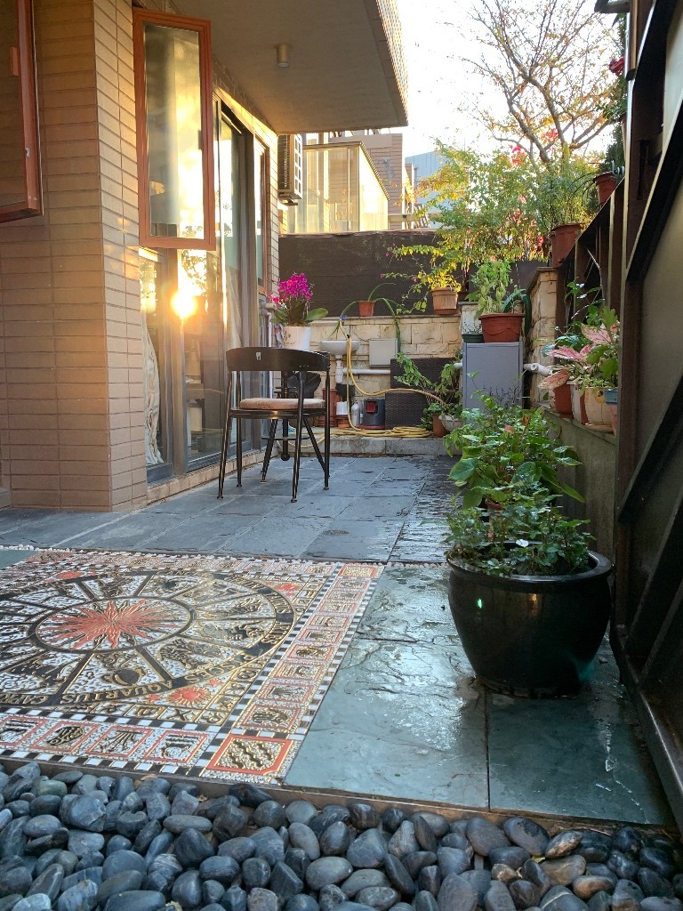 Rare and unique Garden (Share) House for Expatriates - 元朗 - 房间 (合租／分租) - Homates 香港