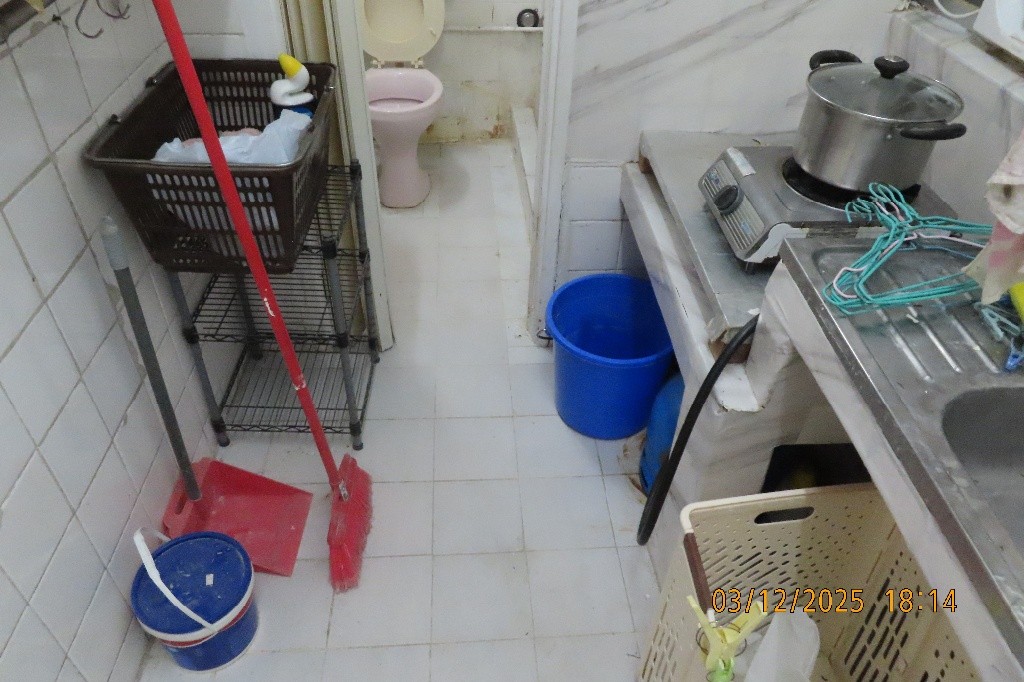 黃大仙，金鳳樓，中層2房廳。實用 374方尺。有家電及稼私。全包：$12,500。  - 黄大仙 - 住宅 (整间出租) - Homates 香港