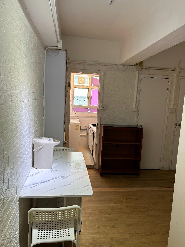 C024 Prince Edward Coliving Room nesr MTR - 太子 - 房间 (合租／分租) - Homates 香港