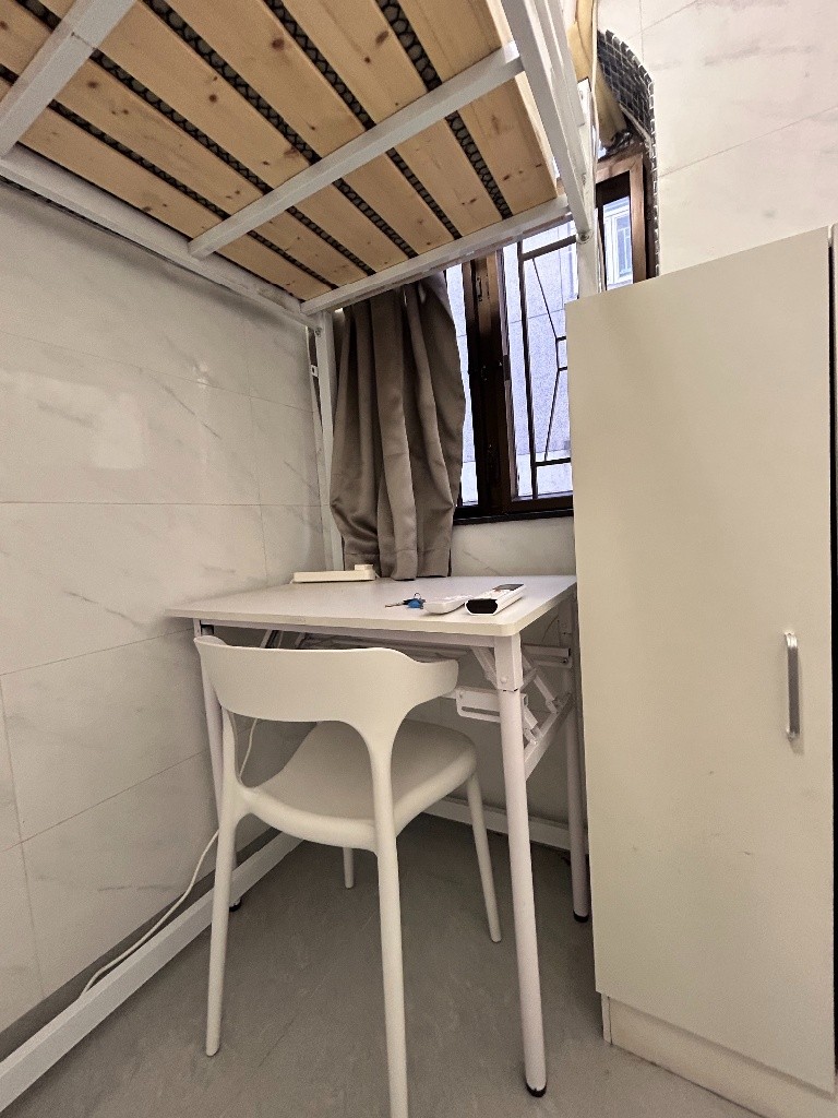 F017GD Cheung Shue Tan Village  male room for rent  - 沙田/火炭 - 房間 (合租／分租) - Homates 香港