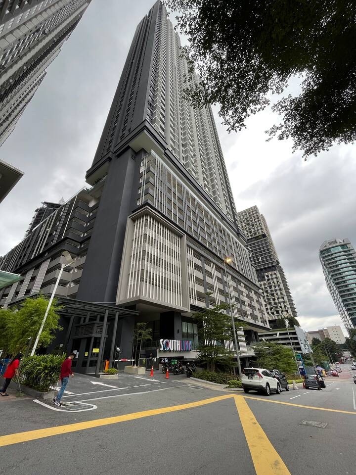 Master Room @ Southlink Lifestyle Apartment -  - 房间 (合租／分租) - Homates 马来西亚