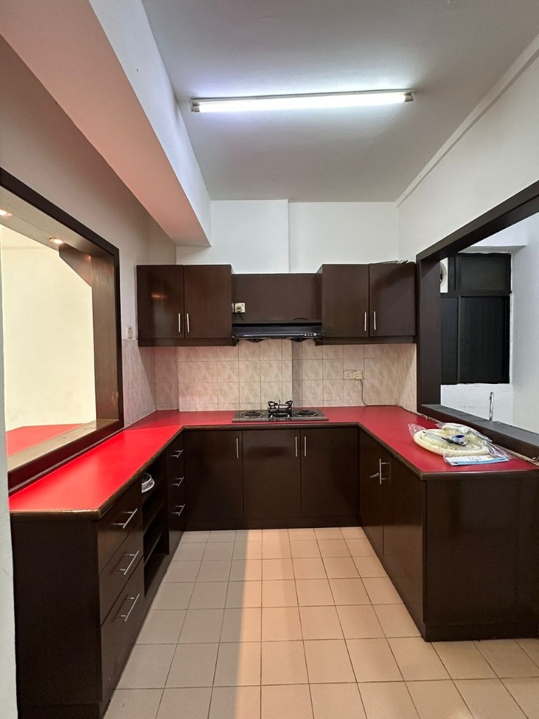 Room to rent Middle Room Bayu Tasik Condominium -  - Bedroom - Homates Malaysia