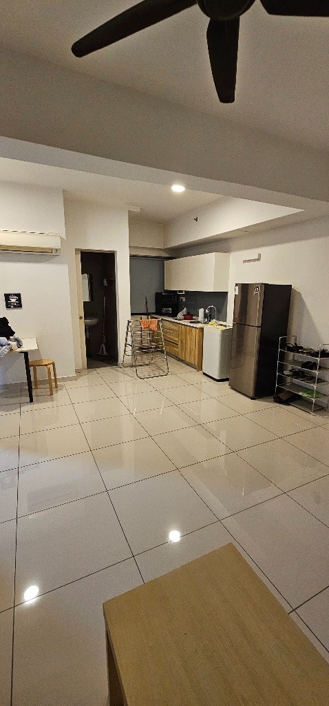 Roommate Wanted – Huge Studio Apartment Share at Avenue D'Vogue (Petaling Jaya) -  - 住宅 (整间出租) - Homates 马来西亚