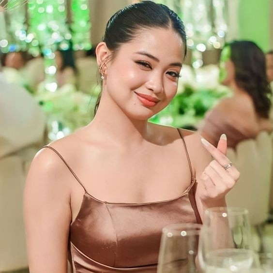 HOW I MAKE RM4k IN A MONTH FROM SUGAR MUMMY HOOKUP -  - Studio - Homates Malaysia