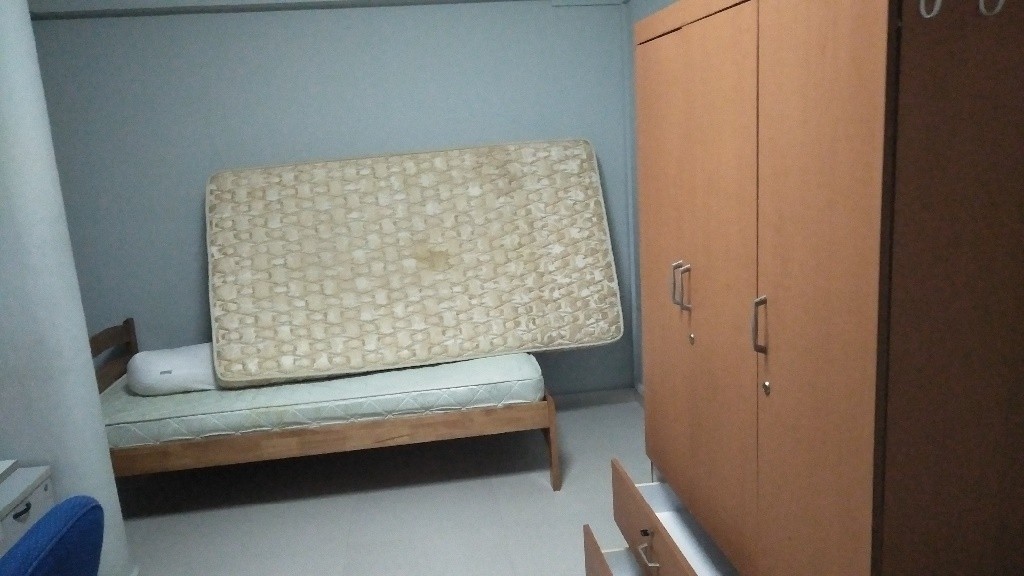 Common room @ Blk 860 Yishun Ave 4 (opposite THE WISTERIA) - Yishun 义顺 - 分租房间 - Homates 新加坡