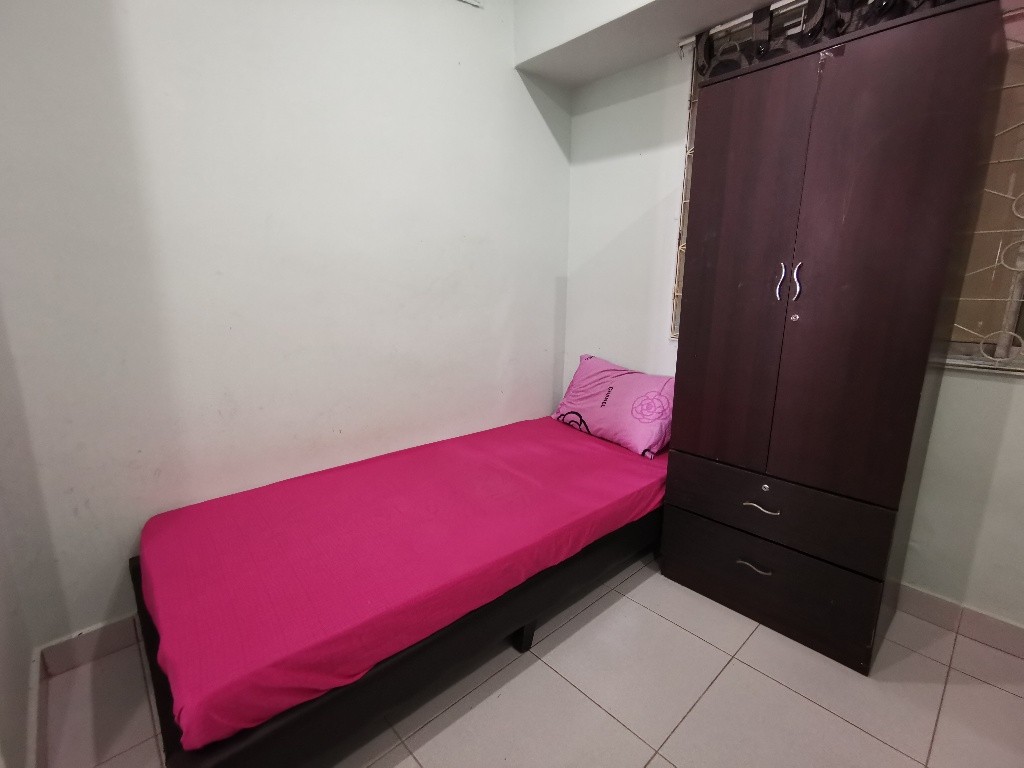 Near Lavender MRT/Nicoll Highway MRT / Bugis MRT - Textile Centre *Available 02 July - Nicoll Highway - Bedroom - Homates Singapore