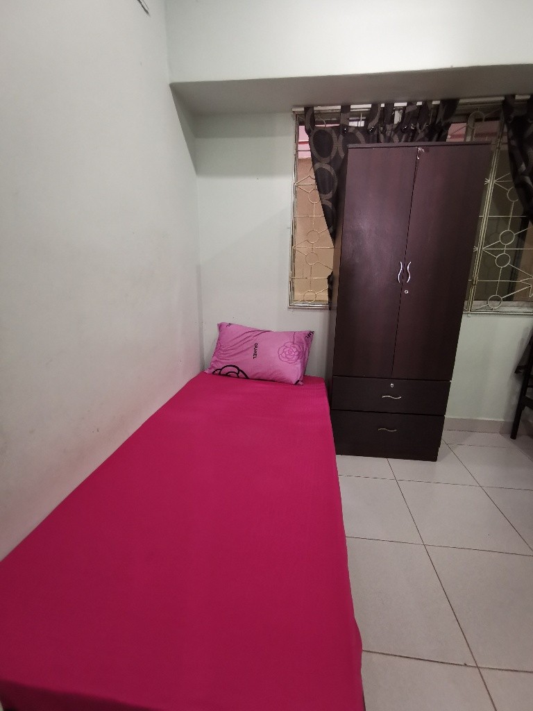 Near Lavender MRT/Nicoll Highway MRT / Bugis MRT - Textile Centre *Available 02 July - Nicoll Highway - Bedroom - Homates Singapore