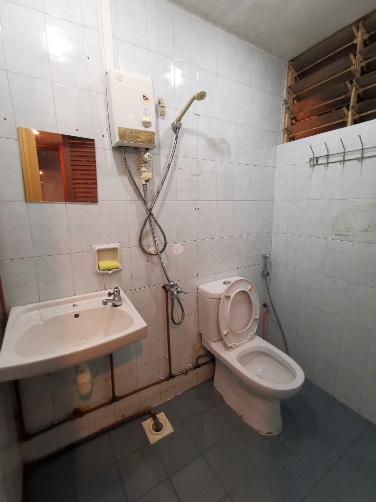 Near Lavender MRT/Nicoll Highway MRT / Bugis MRT - Textile Centre *Available 02 July - Nicoll Highway - Bedroom - Homates Singapore