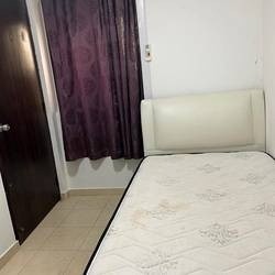 Available 08Aug - Common Room/Strictly Single Occupancy/Wifi/ Air-con/no Owner Stayin/No Agent Fee/Cooking allowed/Near Braddell MRT/Marymount MRT/Caldecott MRT - Caldecott - Bedroom - Homates Singapore
