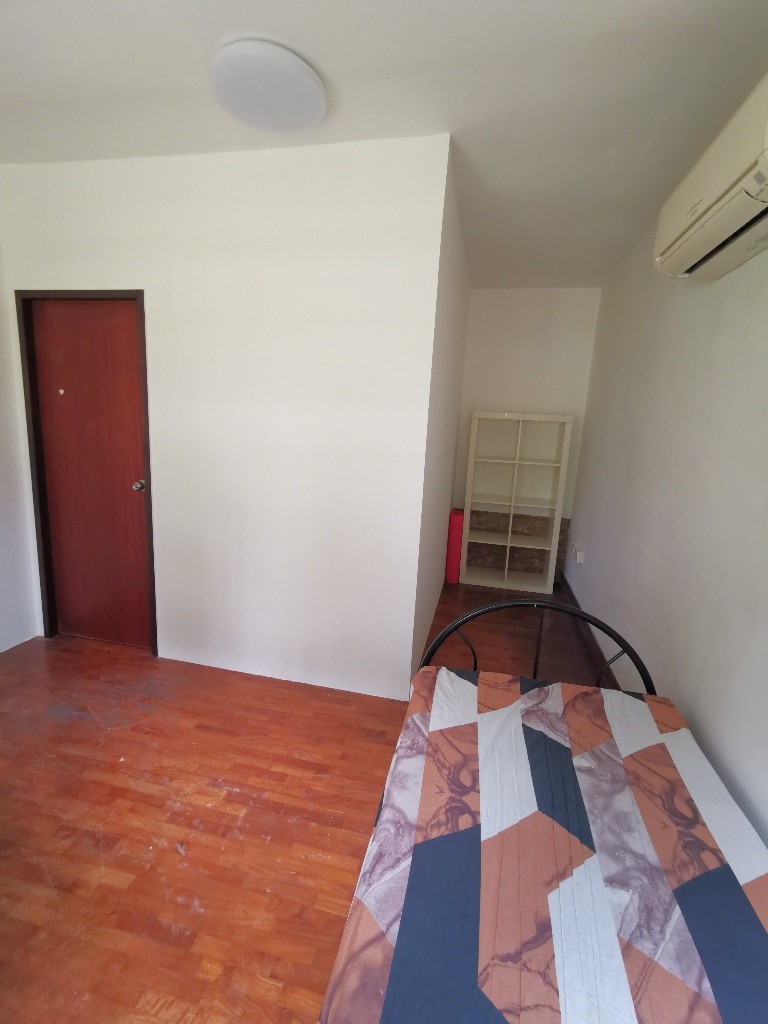 Immediate Available - Common Room/FOR 1 PERSON STAY ONLY/2 Shared Bathroom/Include Utilities/Wifi/Aircon/No Agent Fee/Light Cooking Allowed/Washing Machine - Caldecott 加利谷 - 整个住家 - Homates 新加坡