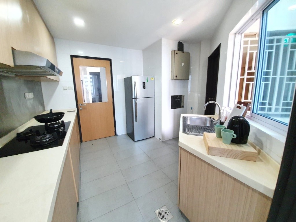 SUMMER GREEN 3 Toa Payoh/ Boon Keng / Novena MRT/ Available Immediate/ Min 3 - 12 Month Rental / Include utilities / No owner stay - Novena - Bedroom - Homates Singapore
