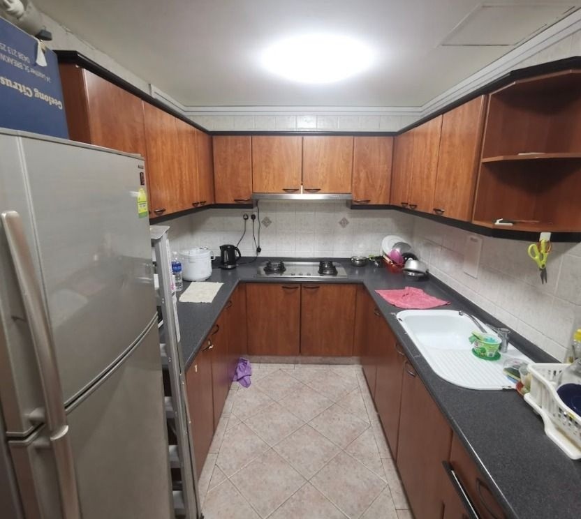 Room For Rent - Pinetree Condominium - Bukit Timah 武吉知馬 - 整個住家 - Homates 新加坡