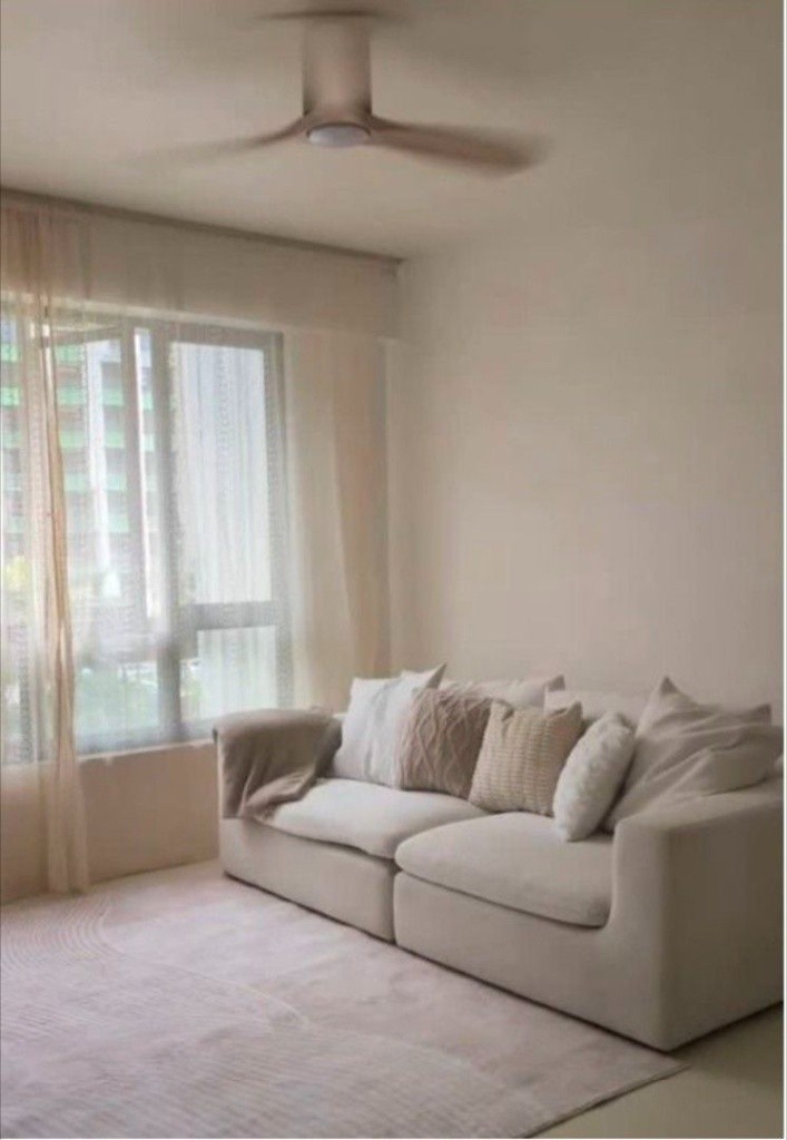 Room for rent in Tampines Boulevard (No Agent Fee, No Landlord) - Tampines - Bedroom - Homates Singapore