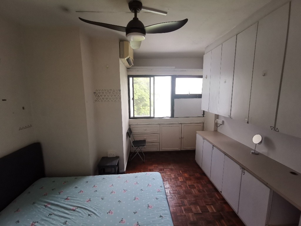 Room for rent PINE GROVE - Bukit Timah - Flat - Homates Singapore