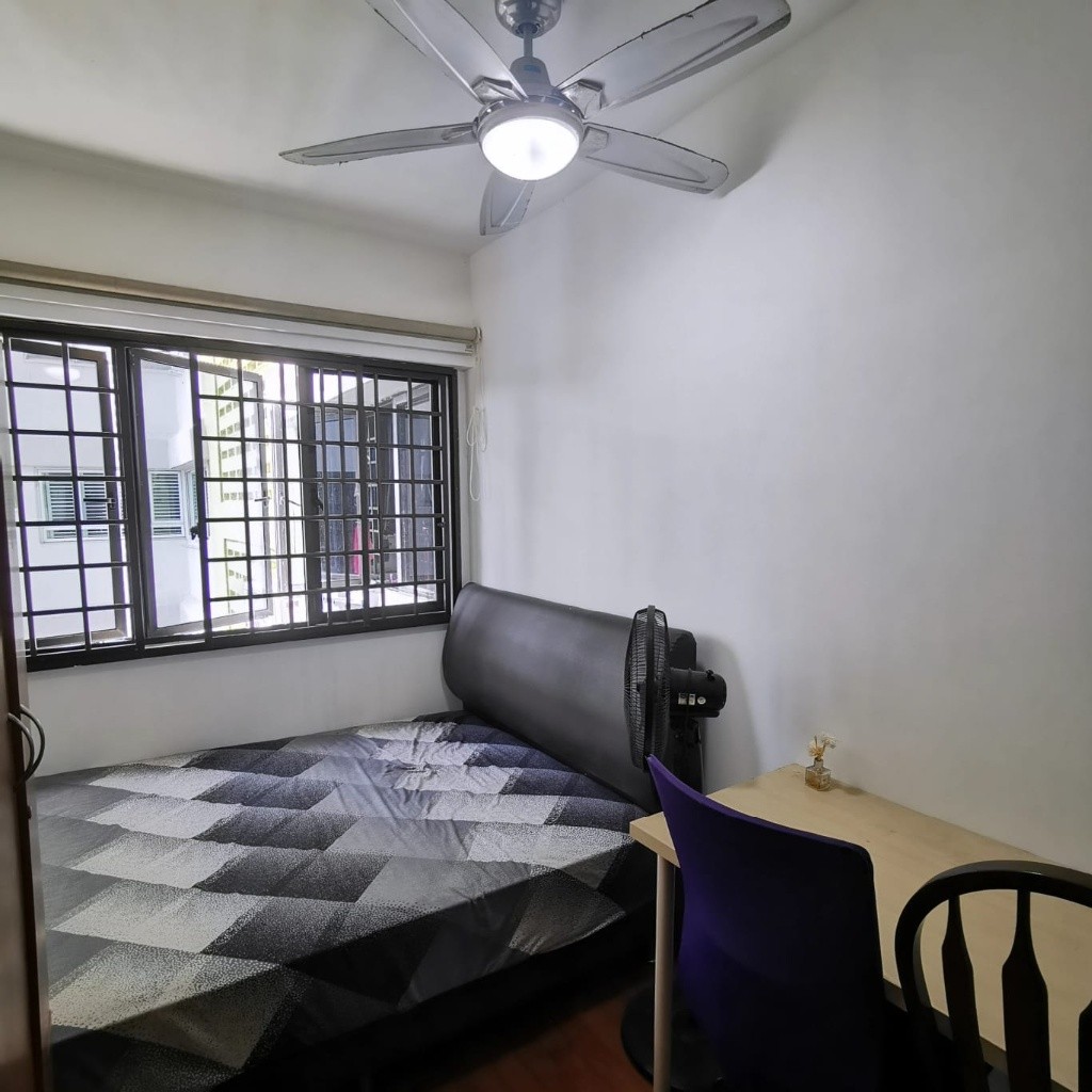 ROOM FOR RENT AT 10E BRADDELL VIEW #15-19 - Toa Payoh 大巴窑 - 整个住家 - Homates 新加坡