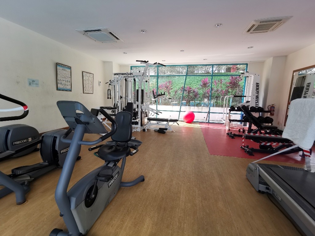 PINE GROVE 1P- Dover / Clementi mrt - Condo Master bedroom (Swimming pool &amp; gym) * Available 2 Dec - Bukit Timah 武吉知馬 - 整個住家 - Homates 新加坡