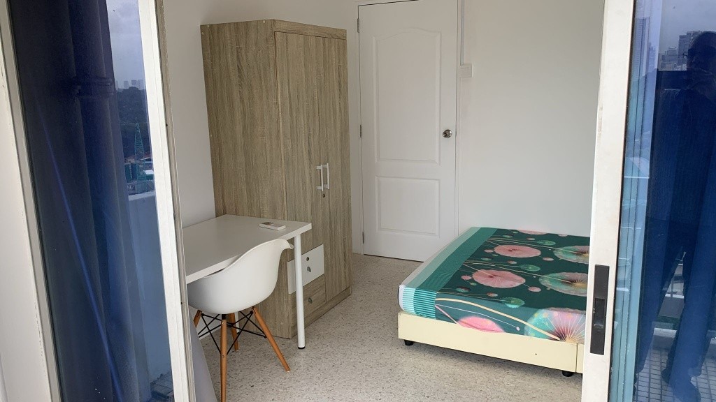 Available﻿ Immediately - Common Room/Include Utilities/Wifi/Aircon/No Agent Fee/Light Cooking Allowed/Washing Machine - Toa Payoh - Bedroom - Homates Singapore