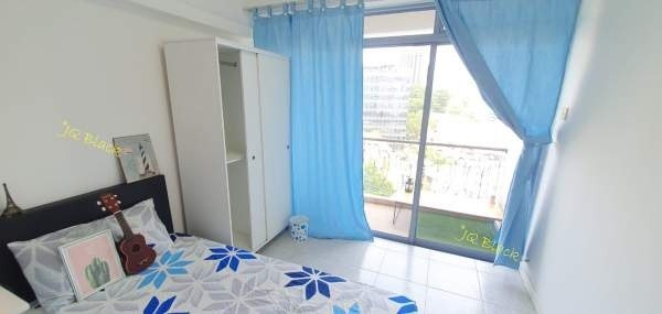 RARE SPACIOUS Condo Common Single Balcony Room For Rent - Tiong Bahru - Bedroom - Homates Singapore