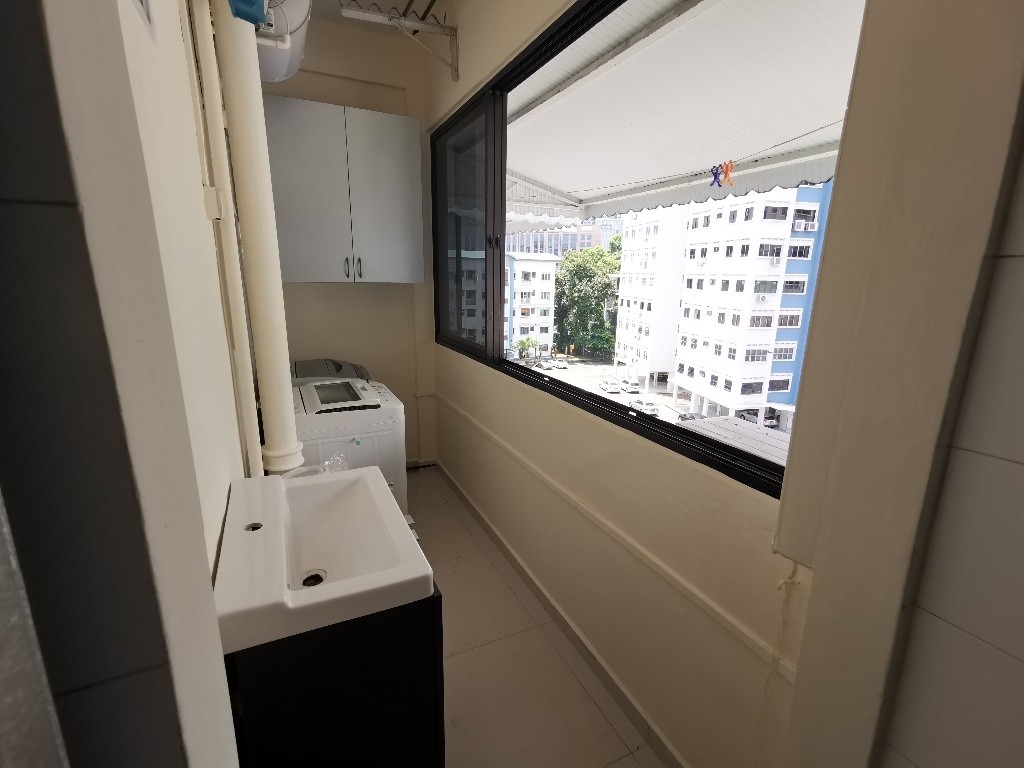 Room For Rent - Somerset, Newton,Dhoby Ghaut MRT/ Common room / 1 pax stay / Available﻿ Immediately - Toa Payoh 大巴窯 - 整個住家 - Homates 新加坡