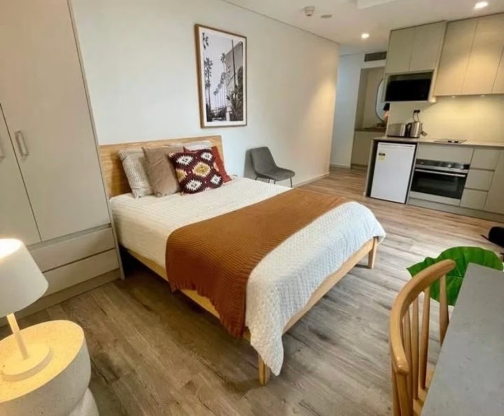  Fully Furnished Studio Room for Rent – 106 Jurong East Street 13, Singapore 600106 - Jurong East 裕廊东 - 独立套房 - Homates 新加坡