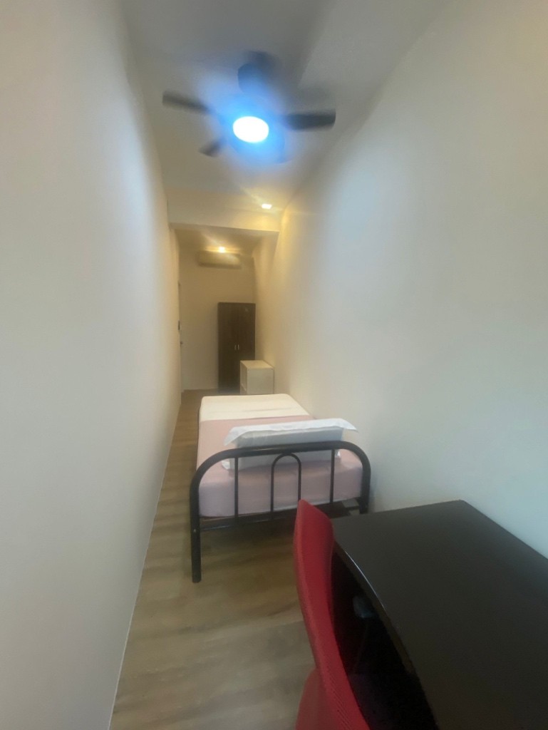 Available﻿ Immediately - Common Room/Include Utilities/Wifi/Aircon/No Agent Fee/Light Cooking Allowed/Washing Machine - Toa Payoh - Bedroom - Homates Singapore