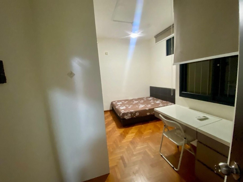 Available﻿ May 2 - Common Room/Include Utilities/Wifi/Aircon/No Agent Fee/Light Cooking Allowed/Washing Machine - Eunos 友諾士 - 分租房間 - Homates 新加坡