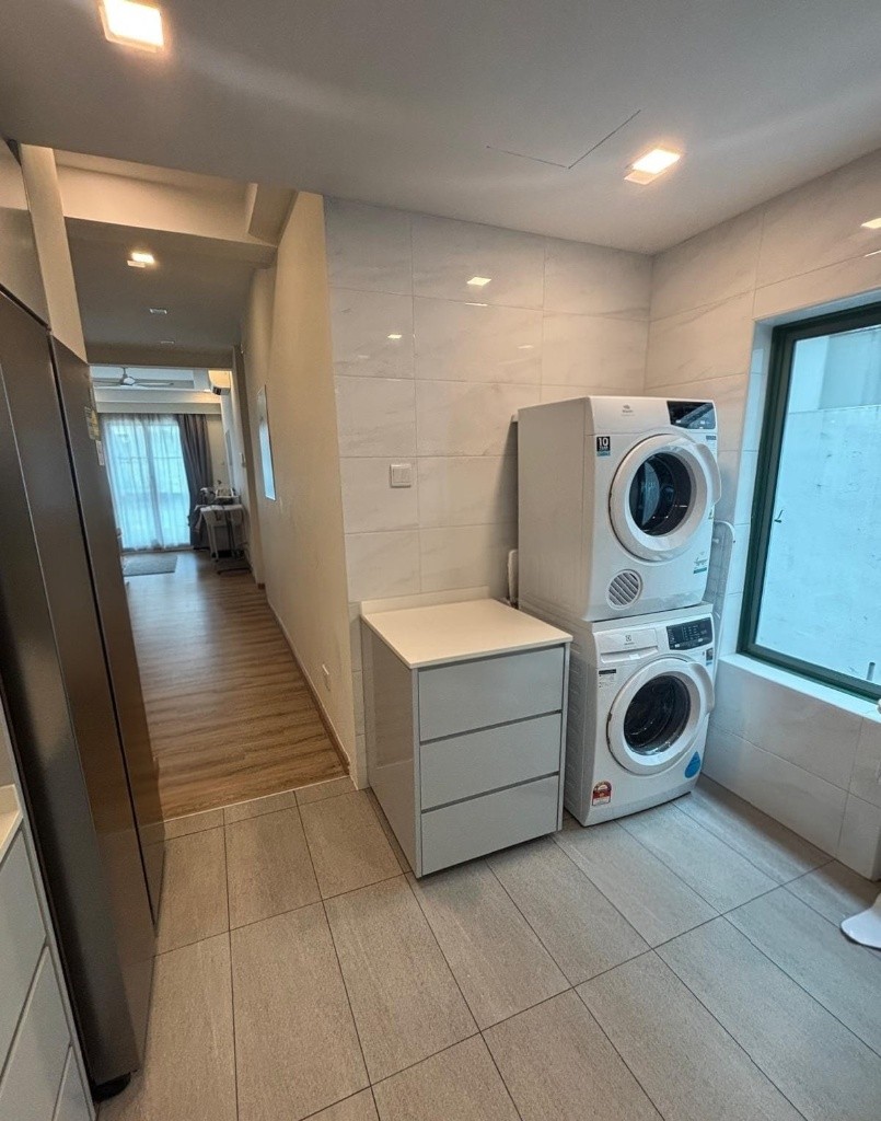 Room for rent / Novena, Toa Payoh / Common room / 1-2 pax stay / Available immediate  - Novena 諾維娜 - 分租房間 - Homates 新加坡