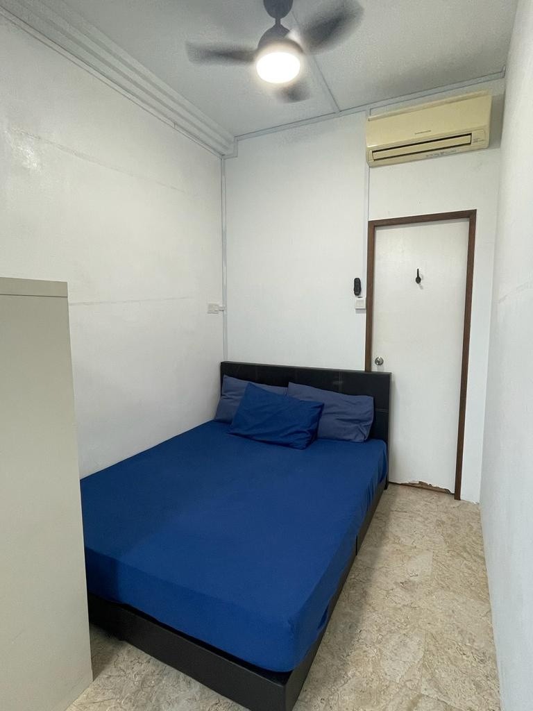 Room for rent / Chinesee Gardern, Jurong West, Boon Lay / Common room / 1pax stay / Available April 29 - Jurong East 裕廊東 - 分租房間 - Homates 新加坡