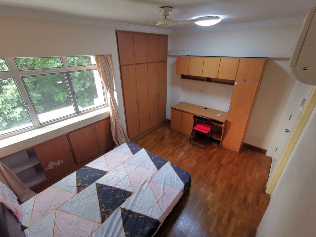 Available﻿ Immediate- Common Room/Include Utilities/Wifi/Aircon/No Agent Fee/Light Cooking Allowed/Washing Machine - Clementi 金文泰​​ - 分租房間 - Homates 新加坡
