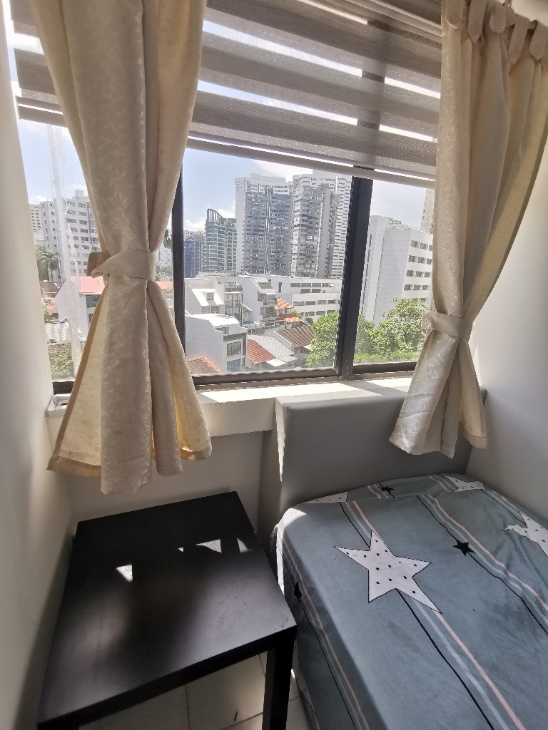 Room for rent / ORCHARD / SOMERSET / Common room / 1pax stay / Available June 12 - Orchard 乌节路 - 整个住家 - Homates 新加坡