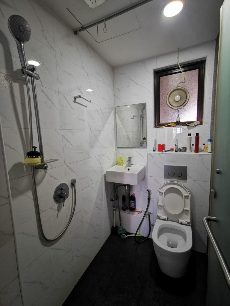 Available﻿ immediately - Common Room/Include Utilities/Wifi/Aircon/No Agent Fee/Light Cooking Allowed/Washing Machine - Toa Payoh 大巴窑 - 分租房间 - Homates 新加坡