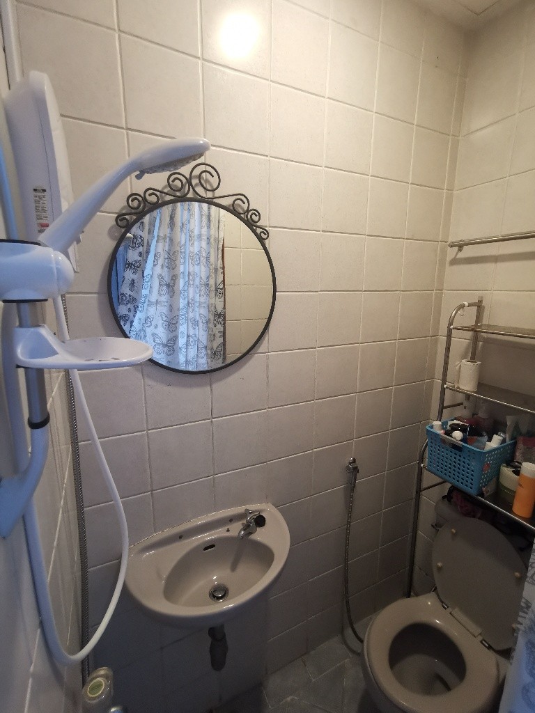 Room for Rent/28 Balmoral Park/ For 1 pax/ Available 31 May - Bukit Timah 武吉知馬 - 整个住家 - Homates 新加坡