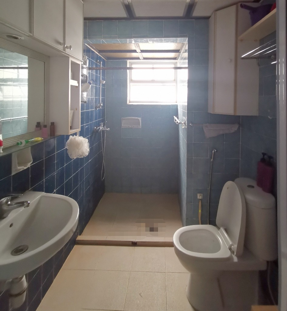 Available﻿ 21 July - Common Room/Include Utilities/Wifi/Aircon/No Agent Fee/Light Cooking Allowed/Washing Machine - Braddell - Bedroom - Homates Singapore