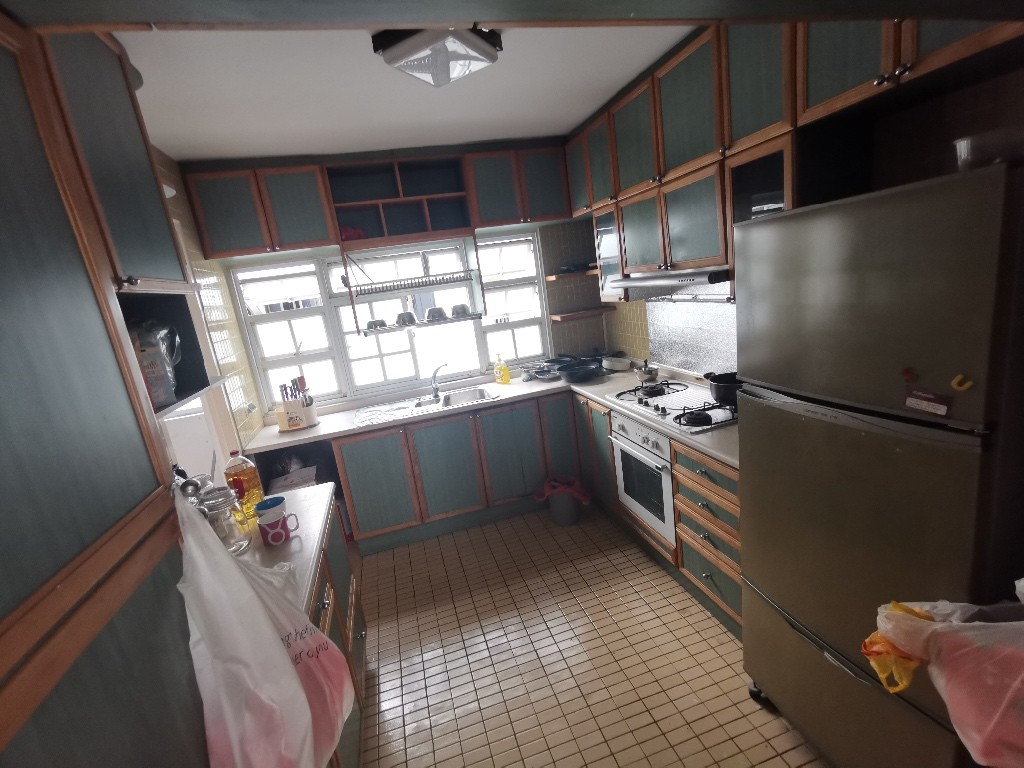 Available﻿ 21 July - Common Room/Include Utilities/Wifi/Aircon/No Agent Fee/Light Cooking Allowed/Washing Machine - Braddell - Bedroom - Homates Singapore