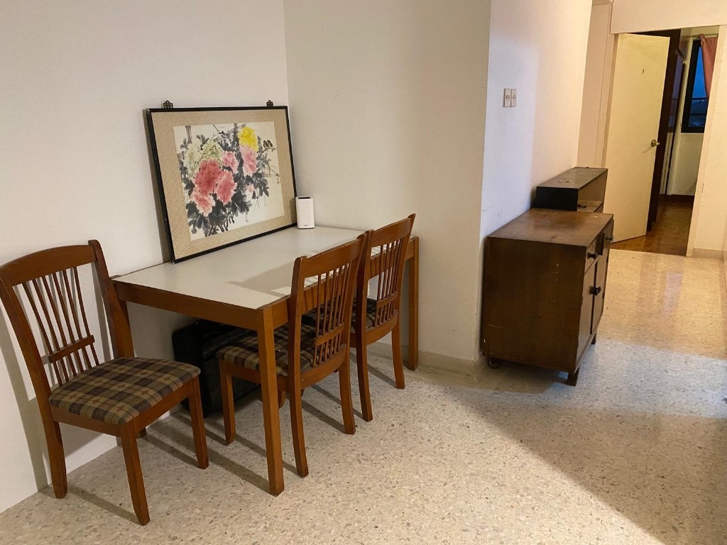 Available﻿ 5 June - Common Room/Include Utilities/Wifi/Aircon/No Agent Fee/Light Cooking Allowed/Washing Machine - Braddell - Bedroom - Homates Singapore