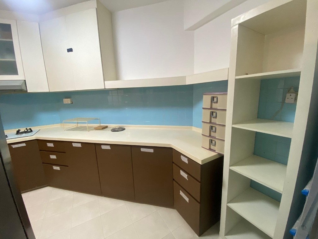 Available﻿ 5 June - Common Room/Include Utilities/Wifi/Aircon/No Agent Fee/Light Cooking Allowed/Washing Machine - Braddell - Bedroom - Homates Singapore
